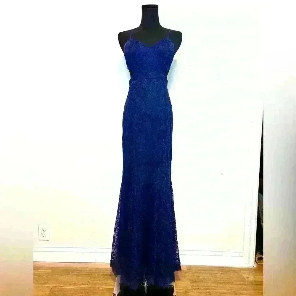 Fame and Partners Lace Navy Blue Women’s Dress, Size 2